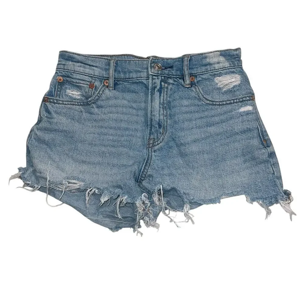 AMERICAN EAGLE Relaxed Short Light Wash Distressed Jean Shorts Size 00